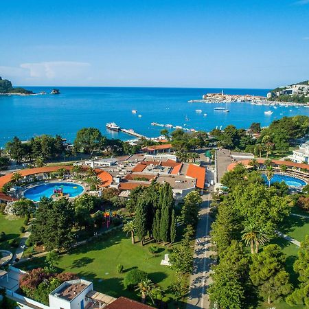 Hotel Slovenska Plaza Standard Budva Buitenkant foto